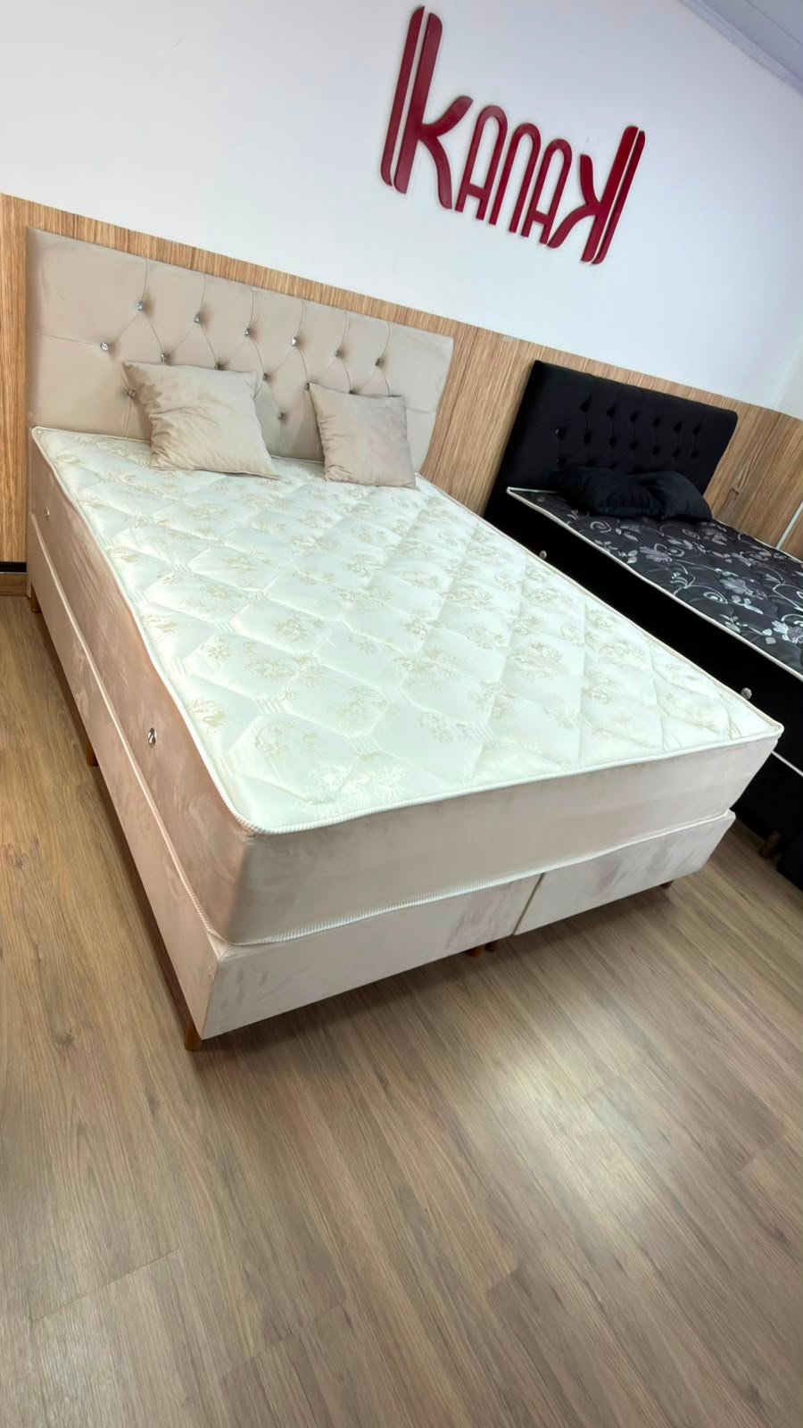 casal sem pillow top - bege showroom bau sem recamier